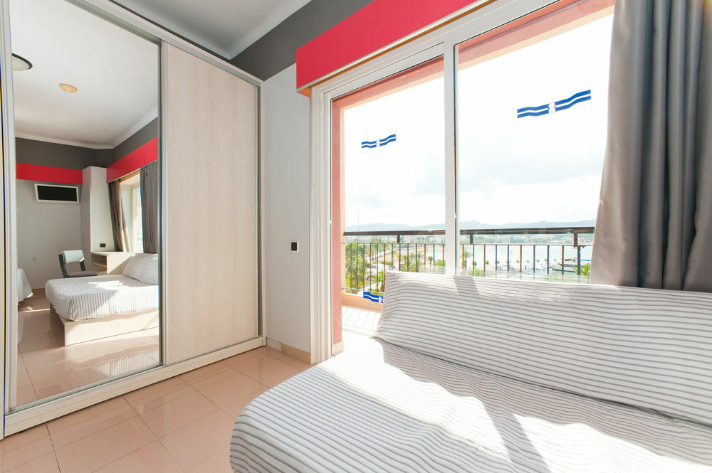 The Red Hotel By Ibiza Feeling - Adults Only Sant Antoni de Portmany Esterno foto