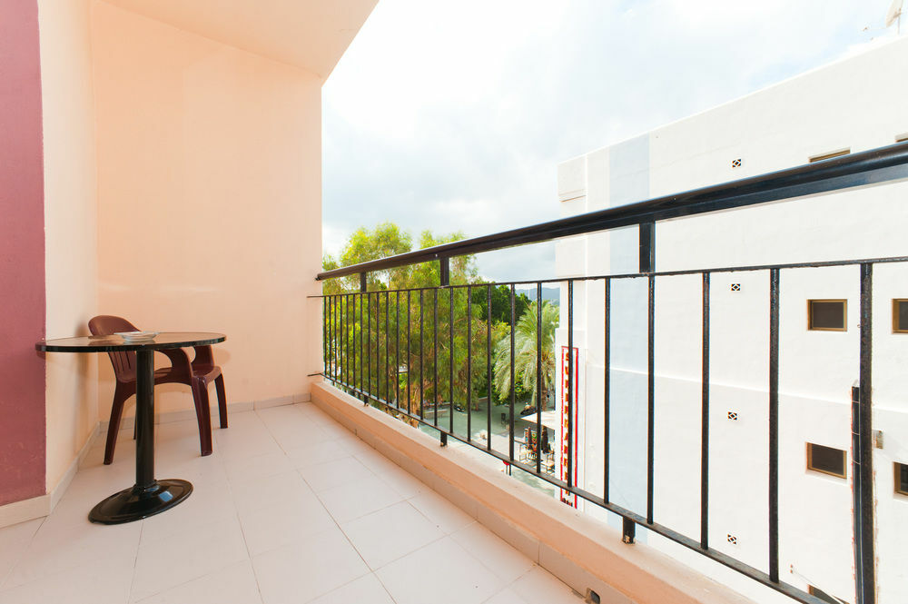The Red Hotel By Ibiza Feeling - Adults Only Sant Antoni de Portmany Esterno foto