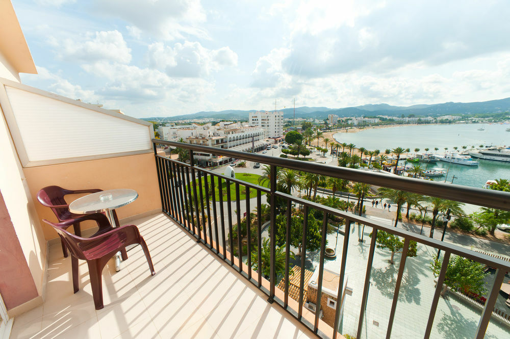 The Red Hotel By Ibiza Feeling - Adults Only Sant Antoni de Portmany Esterno foto