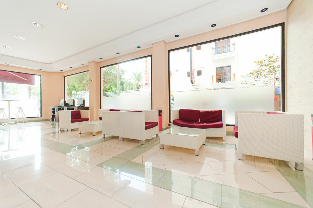 The Red Hotel By Ibiza Feeling - Adults Only Sant Antoni de Portmany Esterno foto